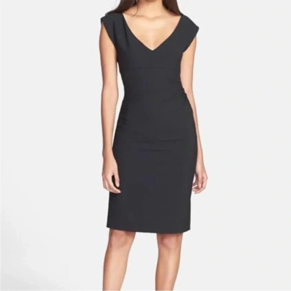 Diane Von Furstenberg Dresses & Skirts - Diane von Furstenberg Bevin Stretch Crepe Dress